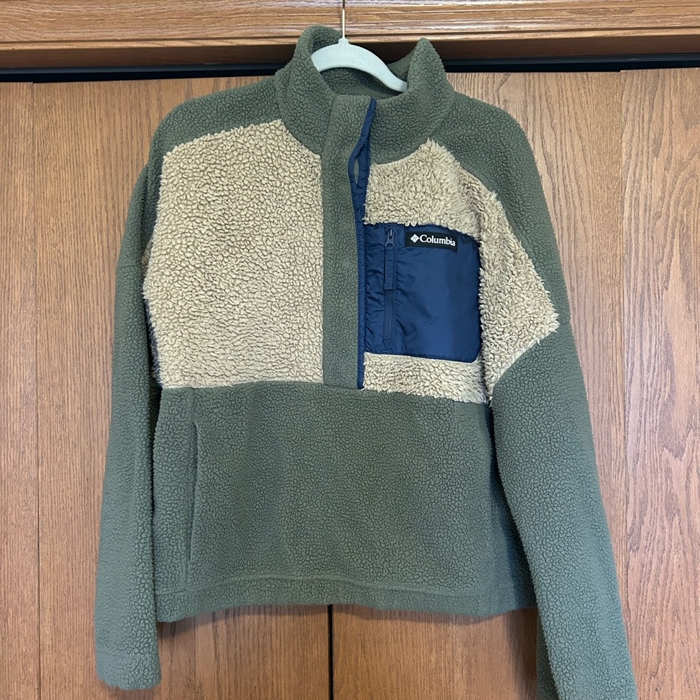 Columbia Olive, Beige & Navy Half-Button Sherpa Pullover